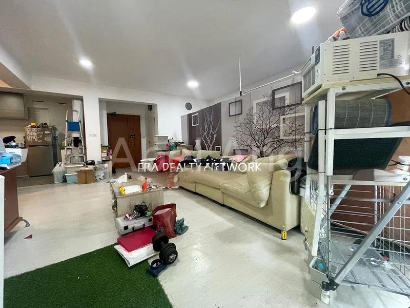 5 Room (5A) HDB for Sale in  231A Sumang Lane - Image 2